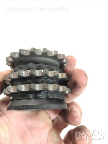 Зъбно колело на коляновия вал 2.2 CDI за Mercedes W639 Vito (2003-2008) A6110500403, снимка 2 - Части - 54039337