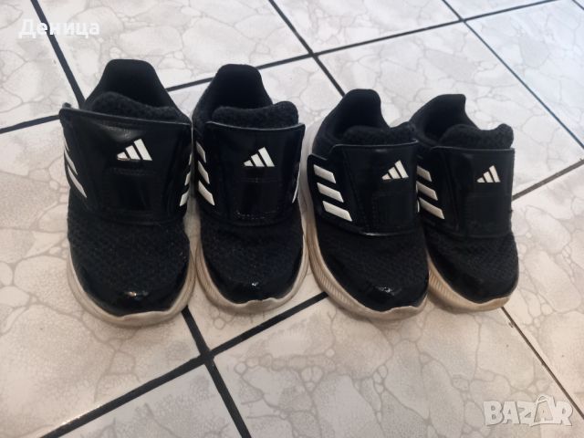 Маратонки adidas, снимка 1 - Детски маратонки - 46606613