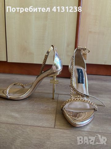 Сандали на висок ток, снимка 1 - Дамски обувки на ток - 46216915