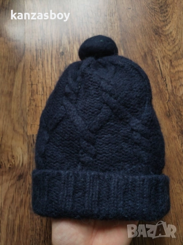 moncler pom pom blue beanie - страхотна дамска шапка , снимка 7 - Шапки - 52887370