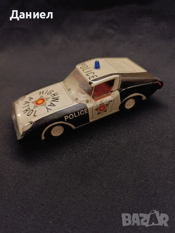 Винтидж метална кола , снимка 2 - Колекции - 53843864