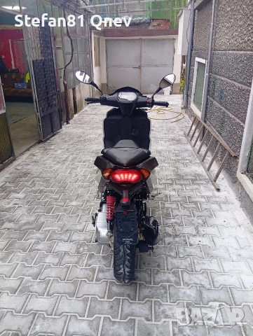 Супер скутер Италия 50 кубика , снимка 5 - Мотоциклети и мототехника - 54031311