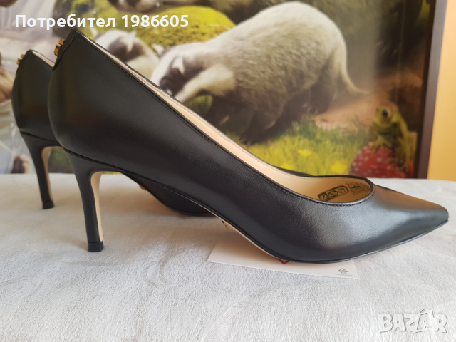 Дамски обувки Guess, снимка 1 - Дамски елегантни обувки - 45070113