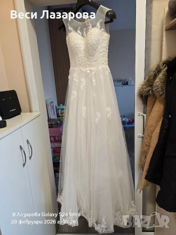 продавам булчинска рокля с обръч и воал , снимка 7 - Сватбени рокли - 53658480