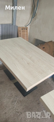 трапезна маса 