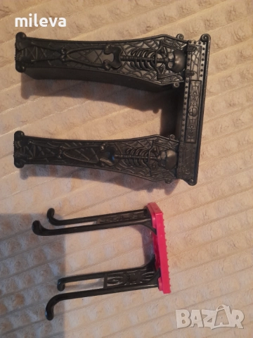 Монстър хай , снимка 6 - Кукли - 52415358