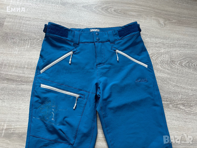 Софтшел стреч панталон Bergans of Norway, Размер S, снимка 3 - Панталони - 44987410