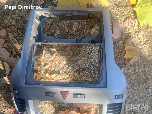 Централна конзола   Opel ZAFIRA B, , снимка 3 - Части - 52314750