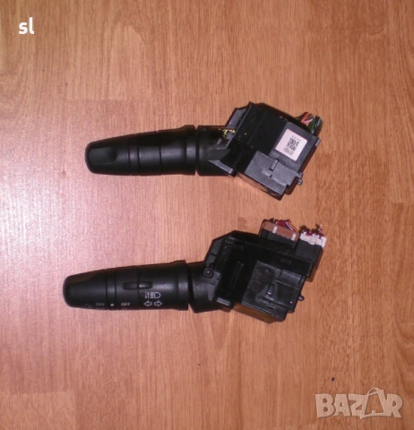 Лостче/превключвател/ фарове,чистачки,бутони волан за Нисан/Nissan, снимка 2 - Части - 53464161