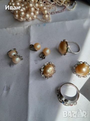 Сребърни накити перли и други , снимка 7 - Колиета, медальони, синджири - 46396371