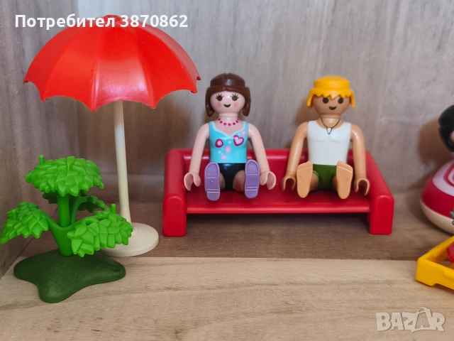 Фигурки Playmobil Geobra, снимка 3 - Колекции - 53756309