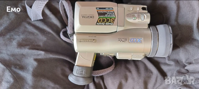 Камкордер Panasonic NV-DX100, снимка 2 - Камери - 51155171