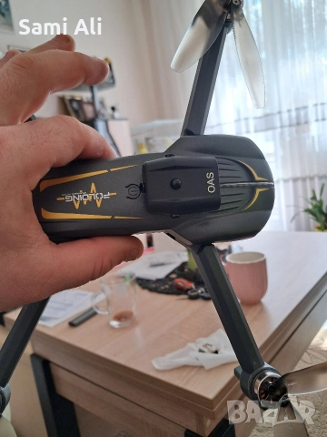 Дрон с безчеткови мотори и сензор за препятствия (OAS) - Като нов, снимка 6 - Художествена литература - 53755033