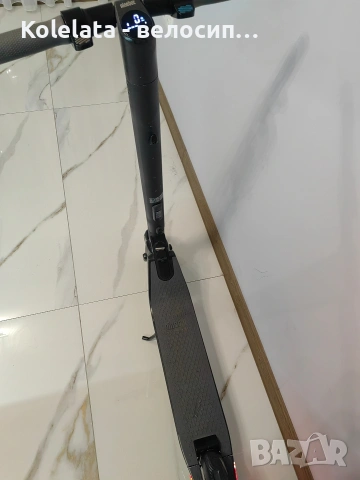 Ninebot ES2 електрическа тротинетка, снимка 5 - Велосипеди - 53249889