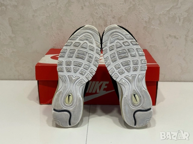Дамски маратонки Nike Air Max 97 Black | 36 номер, снимка 4 - Маратонки - 53510260