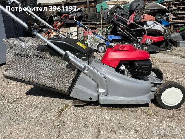 Самоходна моторна косачка HONDA 5.5 hp, снимка 3 - Градинска техника - 54103514