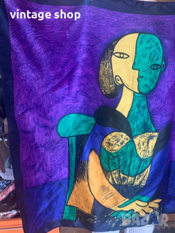Копринен шал с абстрактен десен картина на Пикасо, снимка 3 - Шалове - 53821867