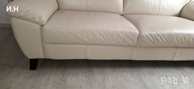 Заглавие: Луксозен италиански диван NATUZZI – Естествена дебела кожа (Като нов), снимка 5 - Дивани и мека мебел - 53898669