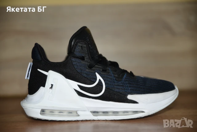 Nike Lebron James оригинални маратонки 41 номер