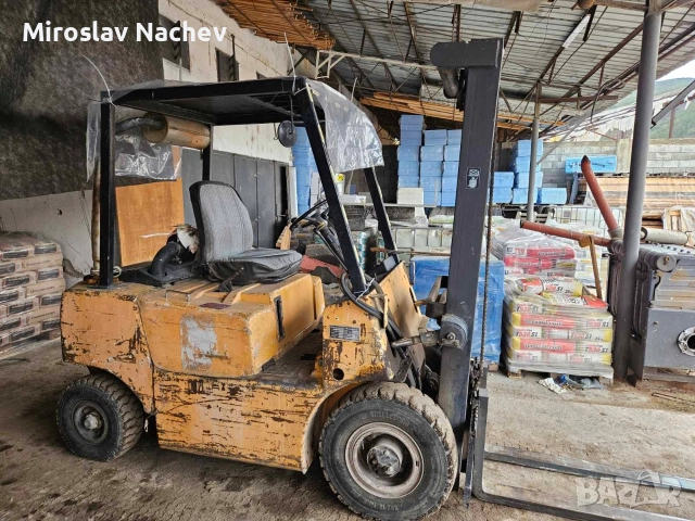 мотокар 2.5 тона полезен товар. ХДП и много други,двигател перкинс тройка.0899117032