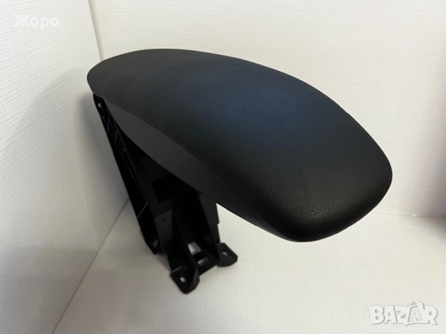 Оригинален подлакътник Peugeot  208 (2012–2019) Пежо 2008 (2013-2019) – претапициран