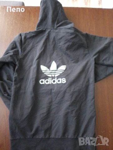 Горнище Adidas , снимка 3 - Спортни екипи - 45695673