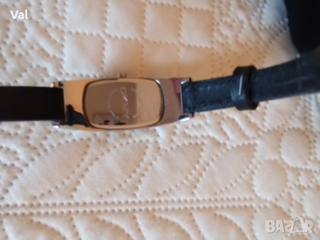 Дамски часовник DKNY, снимка 4 - Дамски - 46360511