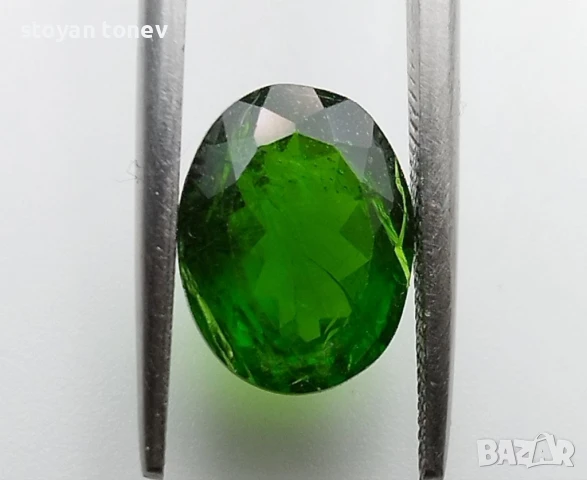 Цаворит с класическа форма и жив цвят 2.30кт.! Нов!, снимка 7 - Други - 50491331