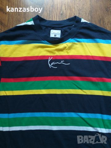 Karl Kani Small Signature Stripe - страхотна мъжка тениска КАТО НОВА С, снимка 3 - Тениски - 46104383