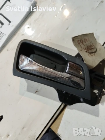 Дясна вътрешна дръжка Хюндай и30 (07-11) 