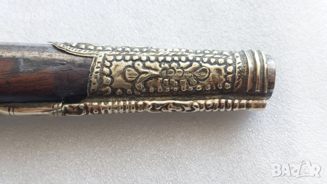 Стар кремъчен пищов със сребърни апликации,работещ ,револвер, ятаган,сабя,щик, снимка 4 - Антикварни и старинни предмети - 52217517
