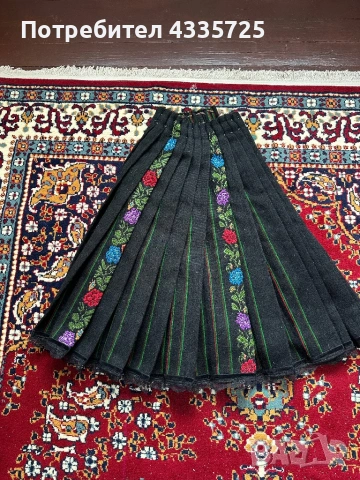 Пищимали национална носия