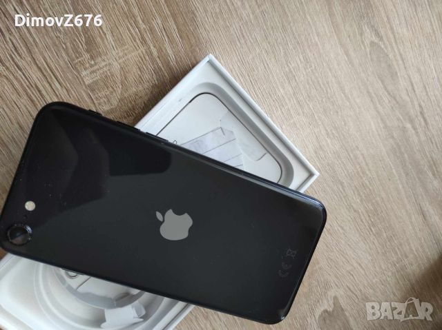 Iphone SE 2020 64GB, снимка 4 - Apple iPhone - 45719245