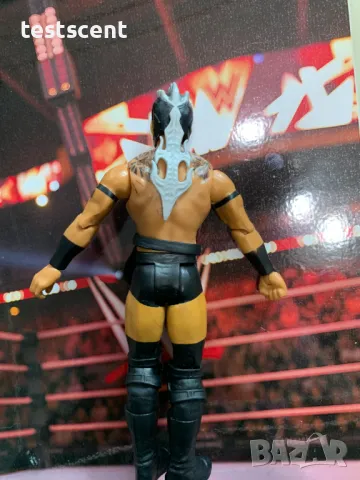 Екшън фигура WWE Kalisto Калисто Mattel Basic figure играчка lucha, снимка 13 - Колекции - 49512673