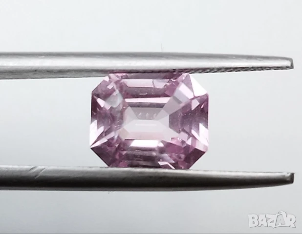 Невероятено блестящ розов шпинел с тегло 1.71кт. и VS чистота! Нов!, снимка 11 - Други - 47864413