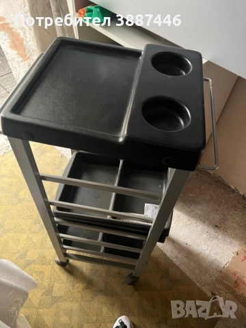 фризьорски маси, снимка 2 - Фризьорски принадлежности - 52410692