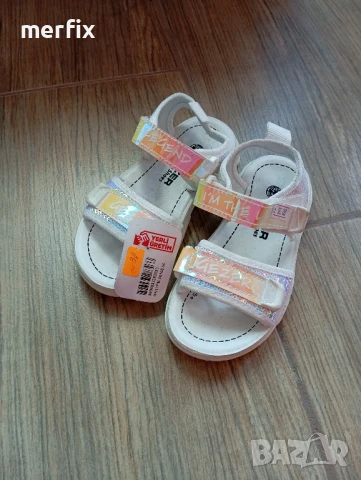 Детски сандали , снимка 2 - Детски сандали и чехли - 50548667