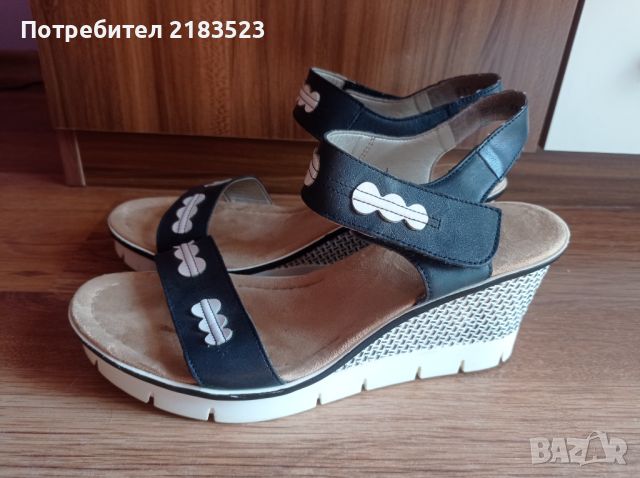 Дамски сандали марка Рикер , снимка 1 - Маратонки - 45981161