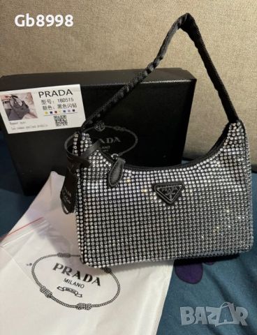 Чанта с камъчета Prada, снимка 4 - Чанти - 45901875