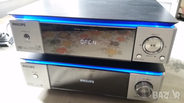 Микросистема Phillips MCD708 , снимка 5 - Плейъри, домашно кино, прожектори - 53147993