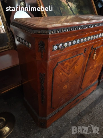 Антикварен бар шкаф , снимка 6 - Шкафове - 53219819