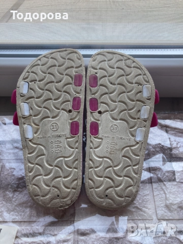 Детски чехли / джапанки номера 30,31,35, снимка 7 - Детски джапанки - 49228327