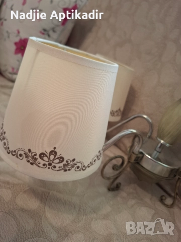 Запазен полилей с красиви орнаменти, снимка 3 - Полилеи - 52435515