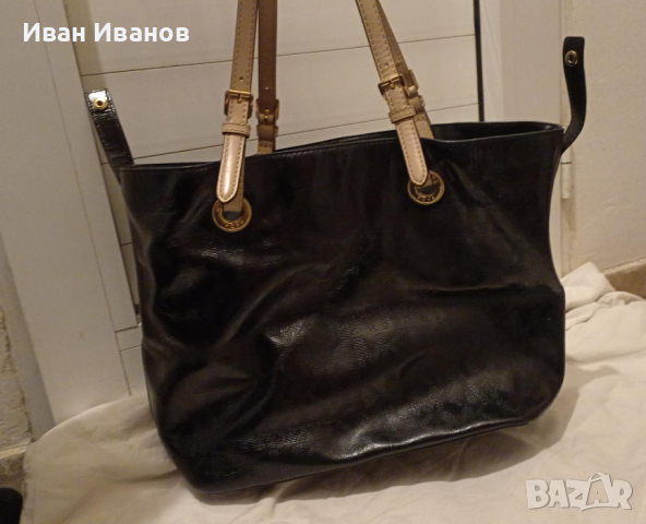 Оригинална дамска чанта Michael Kors със сертификат, снимка 5 - Чанти - 44969709