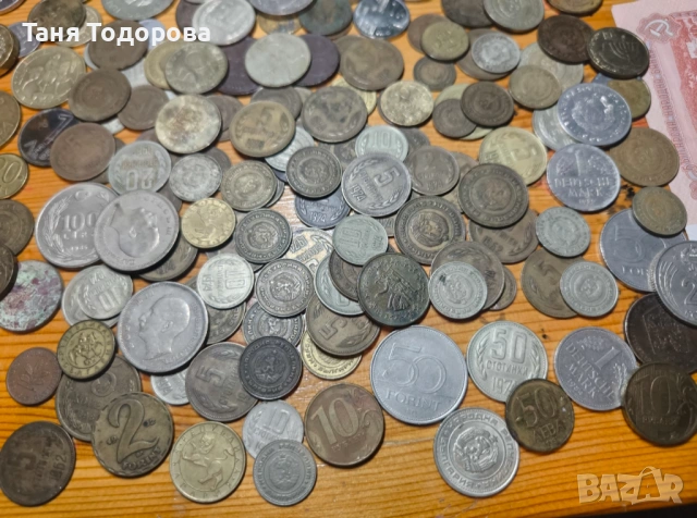 Стари монети и банкноти в стара дървена кутия, снимка 6 - Колекции - 54033124