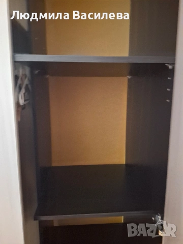 Продавам двукрилен гардероб., снимка 2 - Гардероби - 54006994