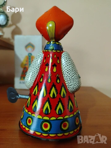 Тенекиена механична играчка АЛЕНУШКА /МОСКВА 80 СССР, снимка 4 - Колекции - 53139981