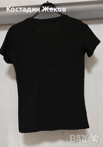 Дамска оригинална блузка. Като нова. GUESS , снимка 2 - Тениски - 53828001