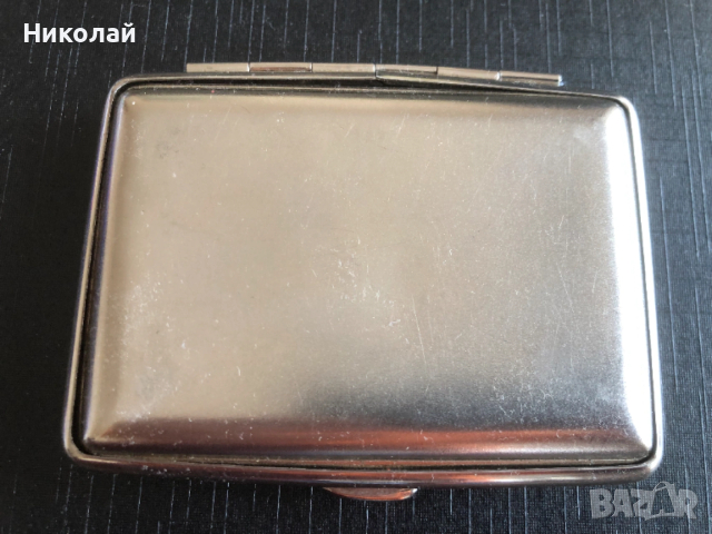 Метална табакера V.H. (Von Hofe) – Made in Germany (за 14 цигари 80 мм), компактна, много запазена, снимка 4 - Табакери - 53572544