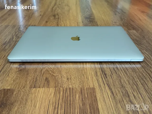 15.4' Retina Core i7 Apple MacBook Pro Late 2016 TouchBar 16GB RAM/512GB SSD/Radeon Pro 455, снимка 4 - Лаптопи за работа - 47141818